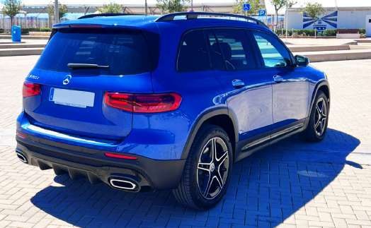 Mercedes-Benz GLB — detail 2